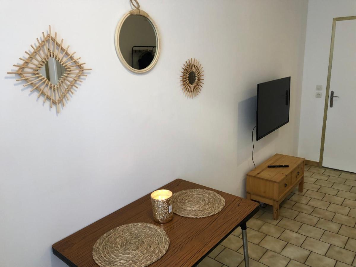 Joli Appartement Au Coeur De Ville 샤토티에리 외부 사진